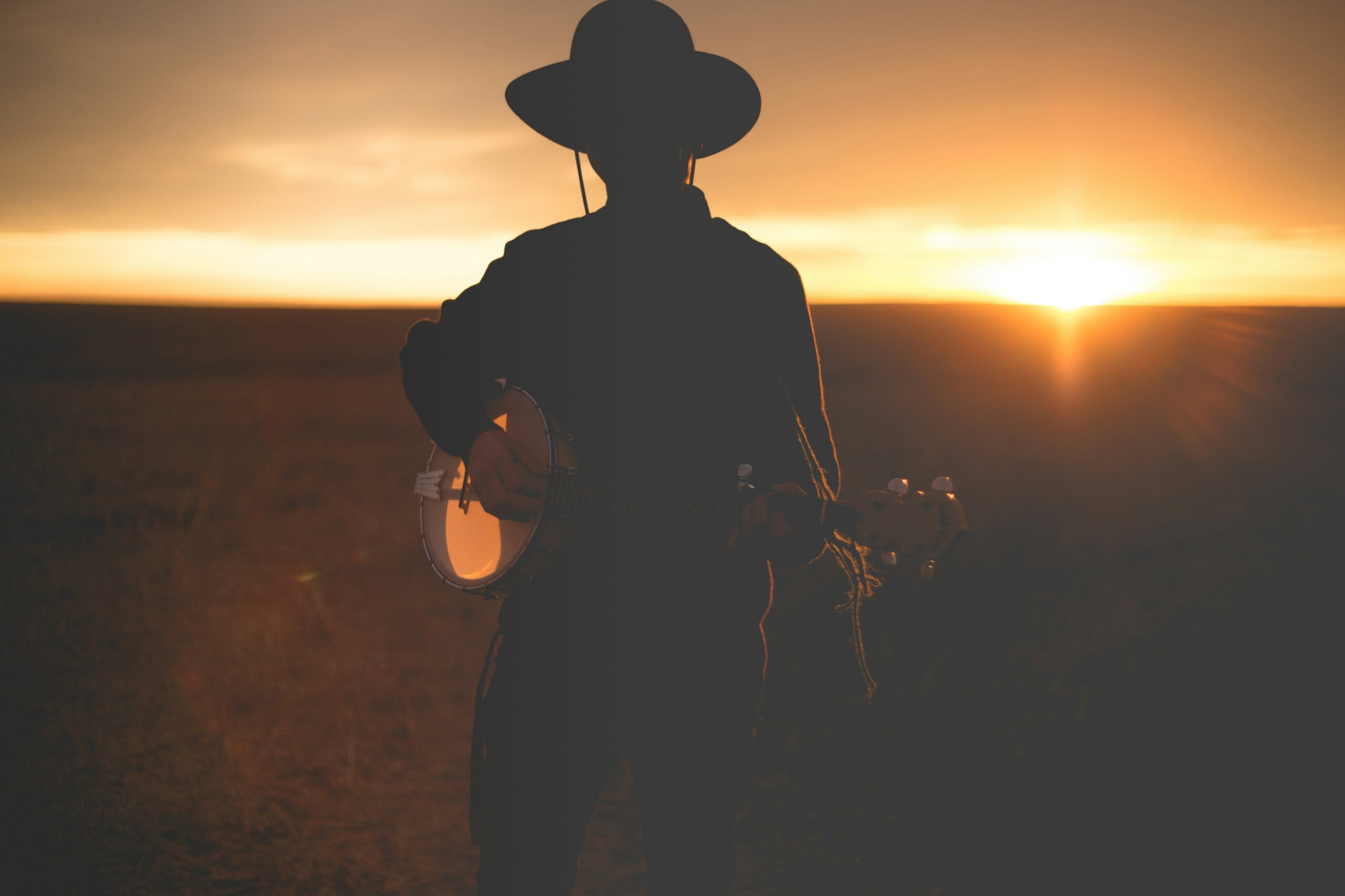 CountryGut Drops New Top 20 Country Songs Playlist on YouTube – A Must-Hear Country Music Collection for 2025